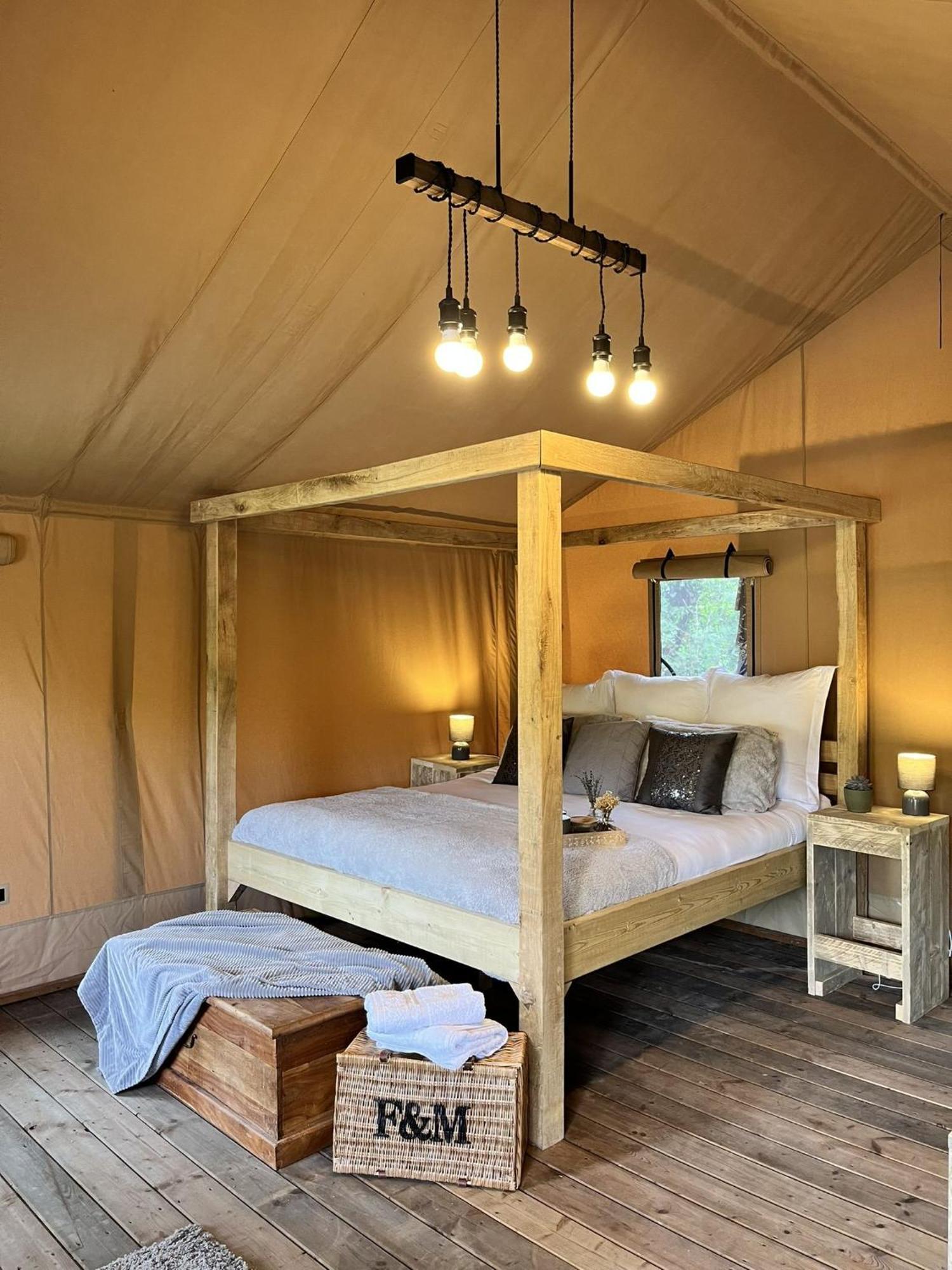 Teal Safari Tent Droitwich Esterno foto